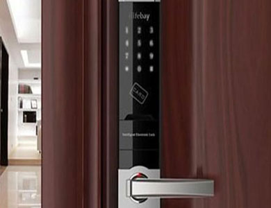 盘龙24小时上门开锁公司